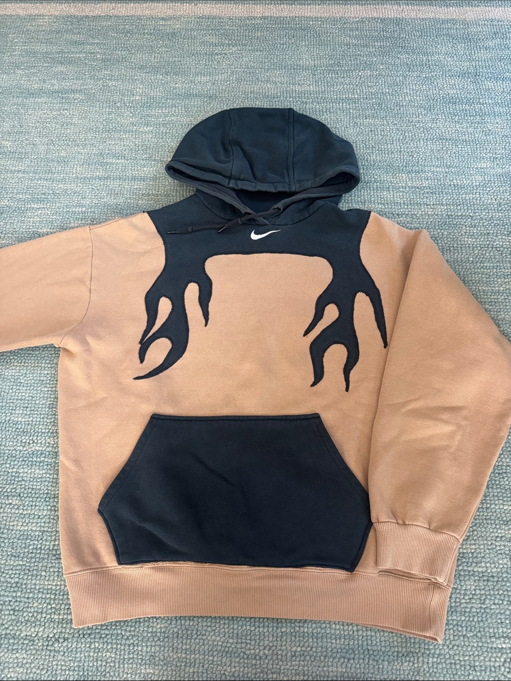 Nike Men's Crewneck Hoodie in Tan and Black with Flame Design